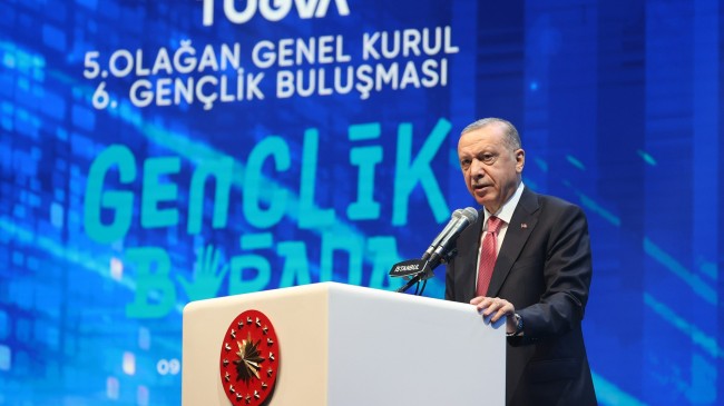 Cumhurbaşkanı Erdoğan: “Bizim ne terör örgütlerine, ne sapkın akımlara kaptıracak tek bir evladımız yok”