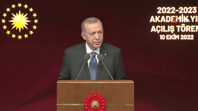 Cumhurbaşkanı Erdoğan, “Önümüzdeki dönemde dünyada köklü siyasi değişimlerin yaşanması kaçınılmazdır”