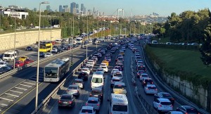 İstanbul’da haftanın ilk gününde trafikte yoğunluk yaşandı