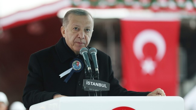Cumhurbaşkanı Erdoğan: “DEAŞ’a karşı sahada çarpışan ve bozguna uğratan tek NATO müttefiki olarak bu konuda bize kimse ders veremez”