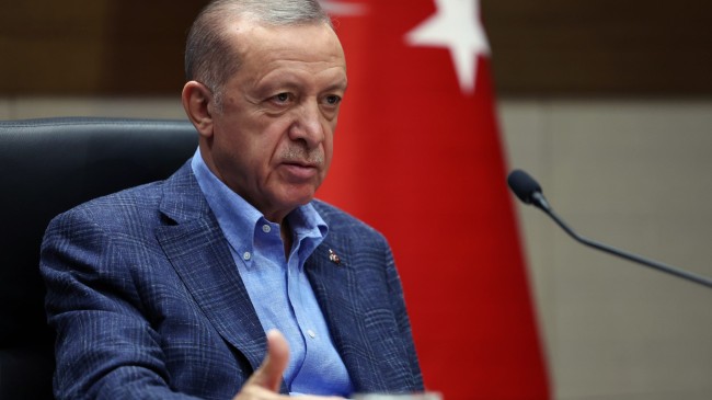 Cumhurbaşkanı Erdoğan: “Taksim’deki patlamada bir terör kokusu var”