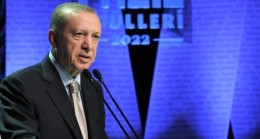 Erdoğan: “Türkiye Yüzyılı ile milletimizin önüne yeni bir vizyon koyarken üstadın da hayalini hayata geçiriyoruz”