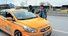 Taksiciye saygısızca araç kullanmak ve emniyet kemeri takmamak cezası