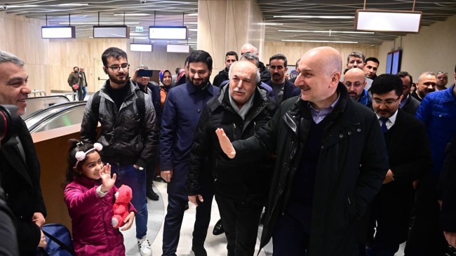 Bakan Karaismailoğlu, Gayretepe metro inşaatında incelemelerde bulundu