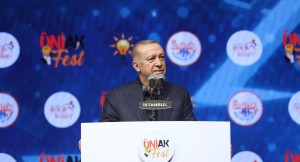 Erdoğan, “Gençlerimizle aramıza girmeye çalışanlara izin vermeyeceğiz”
