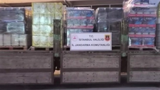 Jandarma’dan kaçak motor yağı operasyonu: 70 bin litre ele geçirildi