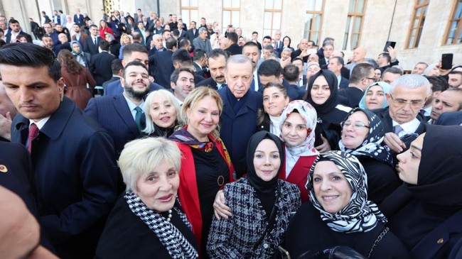 Kadıköy Teşkilatları AK Parti Grubunda Cumhurbaşkanı Erdoğan’la buluştu