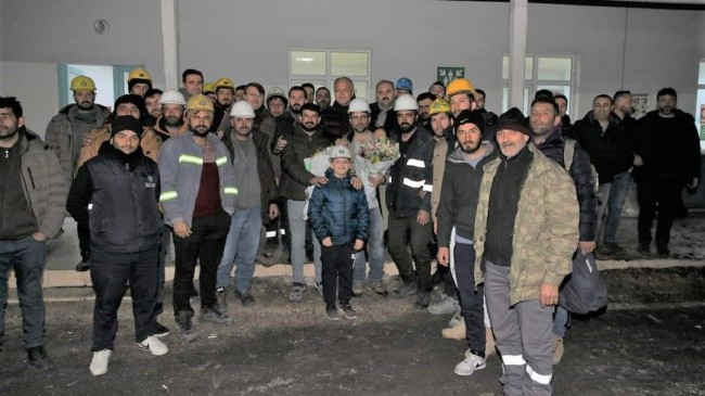 Deprem bölgesinde önemli görevler yapan kahraman madencilerimiz Amasya’ya döndü