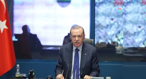 Cumhurbaşkanı Erdoğan: “Deprem yaşanan 10 ilimizi kapsayan ve 3 ay sürecek OHAL ilan etme kararı aldık”