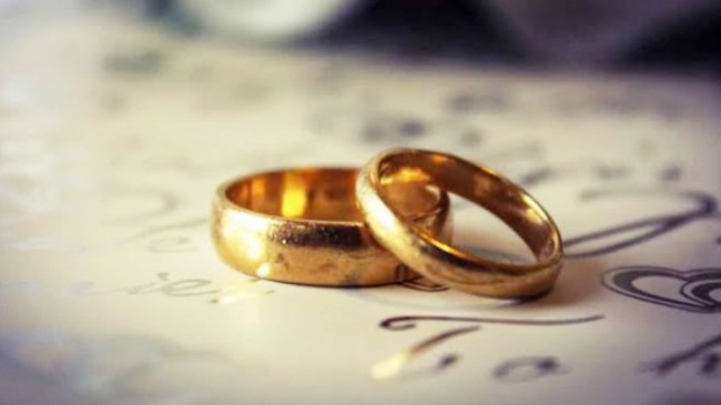 Evlenen çiftlerin üçte biri boşanıyor