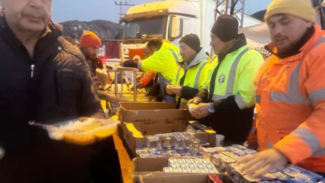 Şile Belediyesi Mobil Aşevi’nden, deprem bölgesinde günlük 10 bin yemek