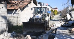 Tuzla Belediyesi’nden kırsal kesimlerdeki evlere su desteği