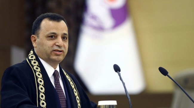 Zühtü Arslan, üçüncü kez Anayasa Mahkemesi Başkanı seçildi