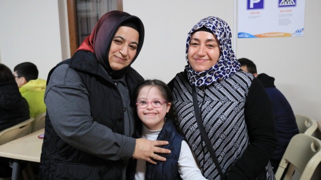 Sultangazi Belediyesi, Down Sendromu Farkındalık Günü’nde özel çocukları unutmadı