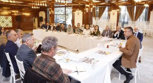 Şile Belediye Başkanı Ocaklı ekibiyle depreme ilişkin değerlendirme toplantısı gerçekleştirdi