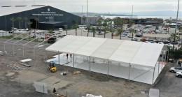 Tuzla’da “İlk Evim” projesinde kuraların çekileceği çadırlar kurulmaya başlandı