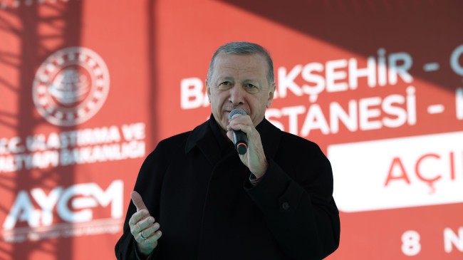 Cumhurbaşkanı Erdoğan, “Fatih’in emaneti İstanbul’u birilerinin ihtiraslarına kurban edemeyiz”