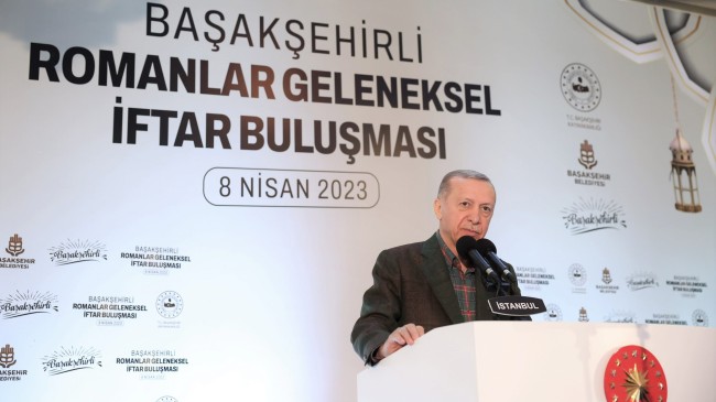 Erdoğan: “Sosyal konut projelerimizle Roman vatandaşlarımızı huzurlu, modern ve nezih evlerine kavuşturuyoruz”