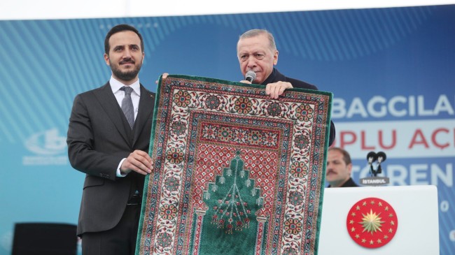 Cumhurbaşkanı Erdoğan’a Abdullah Özdemir’den zekice ve anlamlı bir hediye