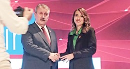 Sosyal Medya Uzmanı Amine Merve Aladağ, BBP Milletvekili adayı oldu