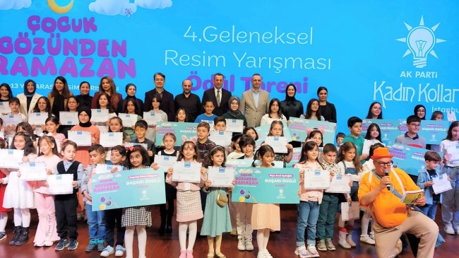 AK Kadınların düzenlediği “Çocuk Gözünden Ramazan” yarışmasında dereceye giren çocuklara ödülleri verildi