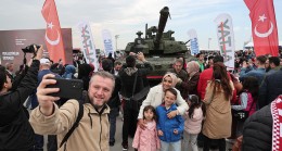 Altay tankı, TEKNOFEST 2023’te vatandaşlarla buluştu