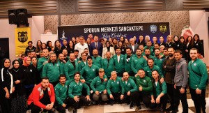 Başkan Döğücü, Sancaktepe’nin şampiyon sporcularıyla buluştu