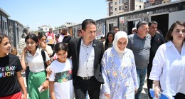 Başkan Yazıcı, Kırıkhan’daki konteyner kentleri ziyaret etti