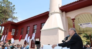 Erdoğan restorasyonu tamamlanan Vaniköy Camii’nin yeniden ibadete açtı