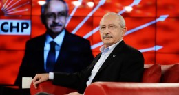 Kemal Kılıçdaroğlu, CHP koltuğundan niye kalkmadığını biliyor musunuz?