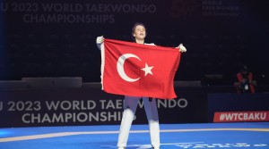 Merve Dinçel, Dünya şampiyonu