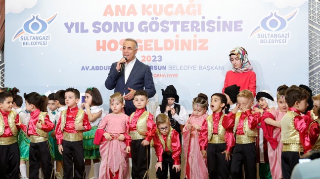 Sultangazi Belediyesi Ana Kucağı öğrencilerinde yılsonu gösteri heyecanı