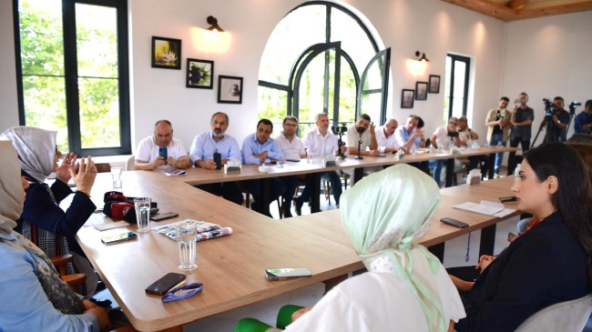 Sancaktepe Belediye Başkanı Döğücü, gazetecileri özel günlerinde unutmadı