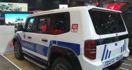 Yerli ve milli zırhlı polis aracı TULGA 4×4 SUV İDEF’te yoğun ilgi gördü