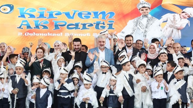 Bağcılar’da “2. Kirvem AK Parti Sünnet Şöleni” düzenlendi