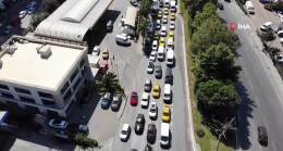 Beyoğlu’nda İBB’nin yaptığı trafik ışıkları yoğunluğa neden olduğu: Vatandaş çileden çıktı