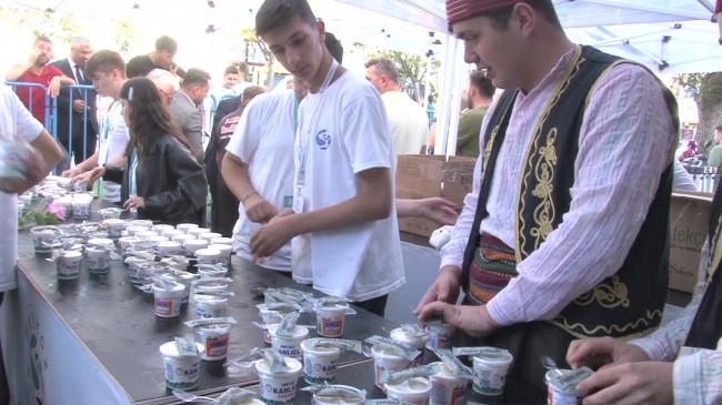 Boğaz’da bir lezzet klasiği: “7. Beykoz Kanlıca Yoğurt Festivali”