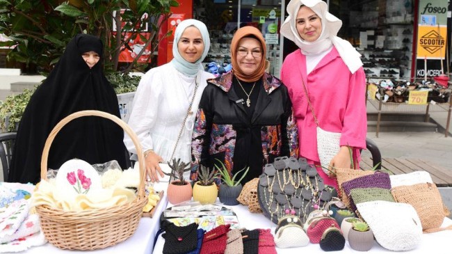 Sancaktepe’de 3’üncü Kadın Eli Kadın Emeği Festivali’ başladı