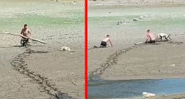 Sazlıbosna Barajı’nda bataklığa saplanan köpeği kurtardılar
