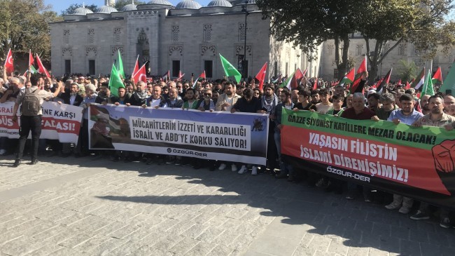 Beyazıt Meydanı’nda Filistin’e destek eylemi gerçekleştirildi