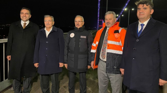 BakanUraloğlu bakımı devam eden FSM Köprüsü’nde incelemelerde bulundu