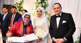Taha Kara ile Kübra Urkun çifti evliliğe ilk adımlarını attılar