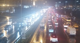 İstanbul’da trafik yoğunluğu yüzde 90!