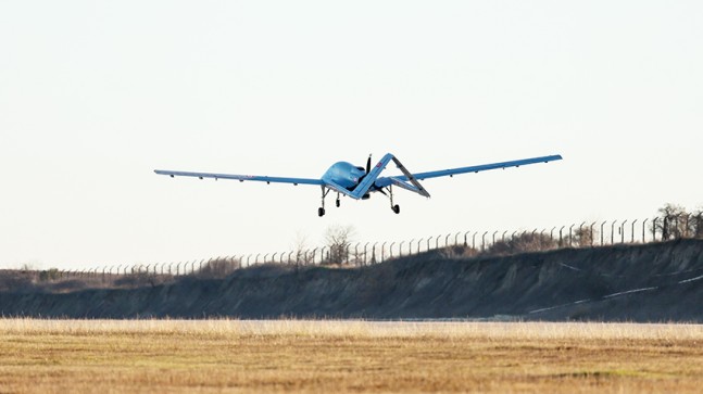 Bayraktar TB3 SİHA 32 saat havada kaldı: Uzun uçuş testini başarıyla tamamladı