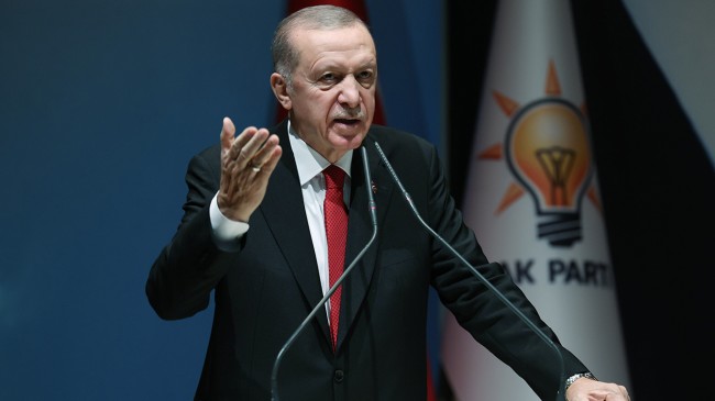 AK Parti adayları belirlendi, bütün dikkatler Erdoğan’a çevrildi