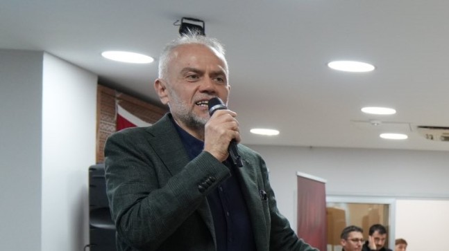 Çekmeköy Belediye Başkanı Poyraz, “İBB hizmetlerin önüne set çekiyor”