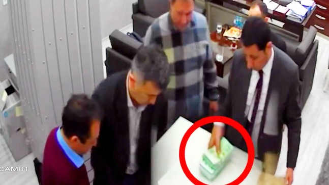 CHP İstanbul İl Başkanlığı’nın eski basın danışmanı Poyraz: “Parayı Fatih Keleş’in nereden getirdiğini ve nasıl temin ettiğini bilmiyorum”