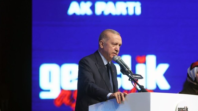 Cumhurbaşkanı Erdoğan: “Kimsenin itiraf edemediği kirli pazarlıkların döndüğü bir seçim süreci yaşıyoruz”