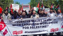 AK Parti İstanbul Gençlik Kolları’ndan Filistin’e destek yürüyüşü